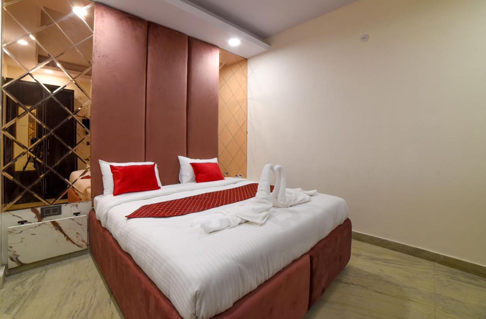 The Twenties Kamla Nagar Otel Yeni Delhi Dış mekan fotoğraf